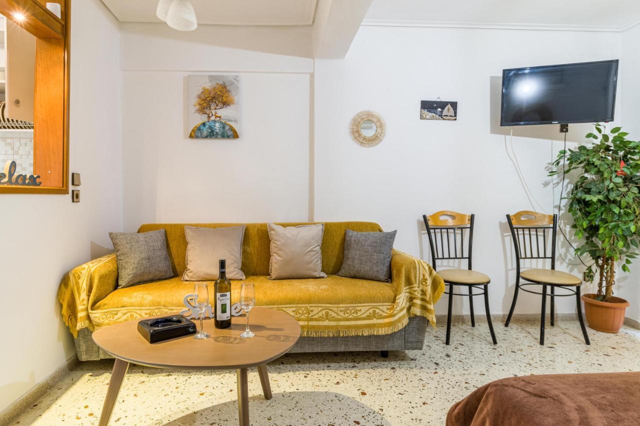 Loutraki Beach & Casino Condo Екстериор снимка
